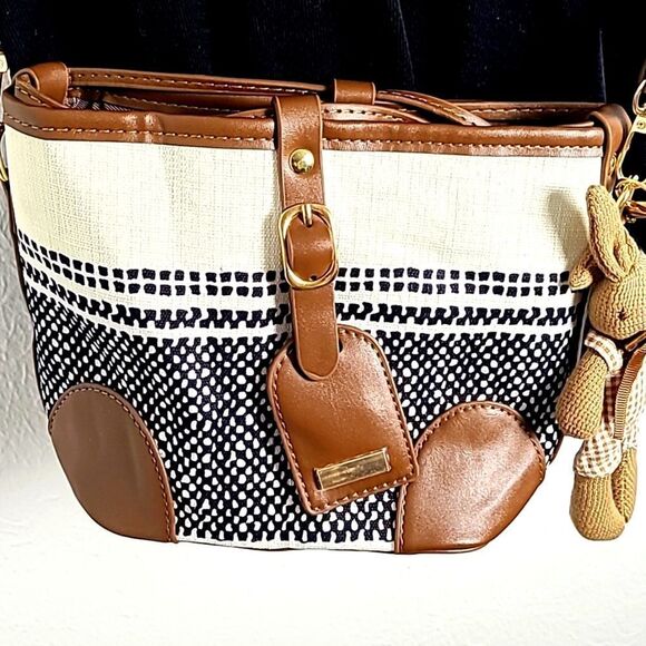 Tricolor Small Crossbody Purse Rabbit Keychain, Brown, Beige & Black Print,NWOT - Picture 4 of 10